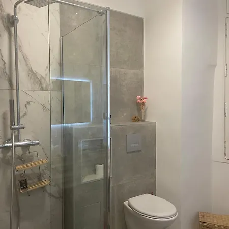 130 M2 Hyper Centre Cathedrale أجاكسيو