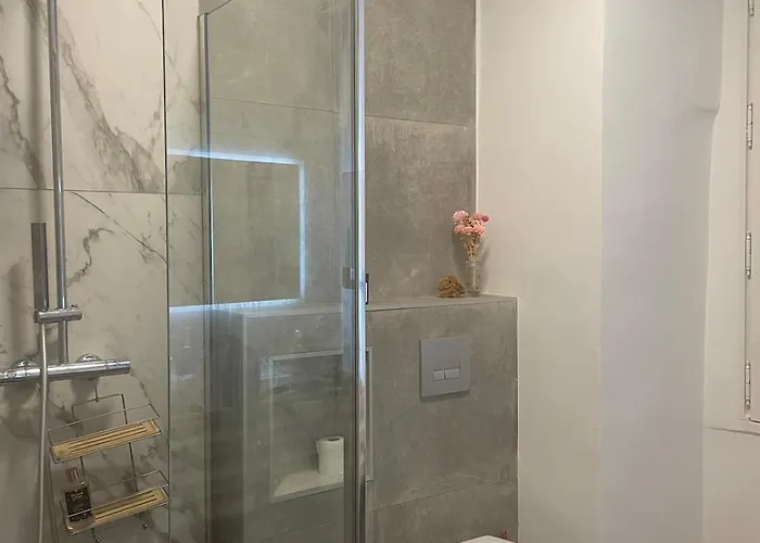 130 M2 Hyper Centre Cathedrale أجاكسيو